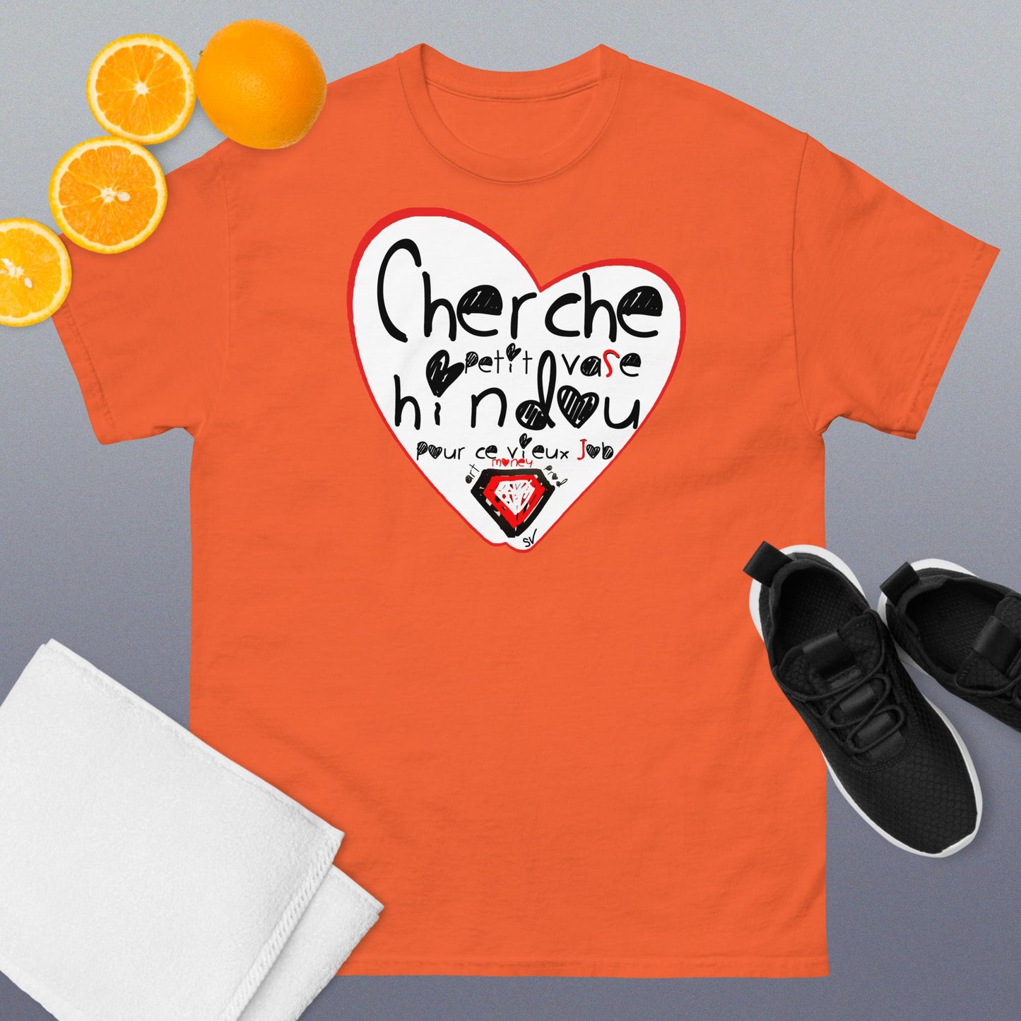 T-shirt classique unisexe - Cherche petit vase hindoux pour ce vieux job