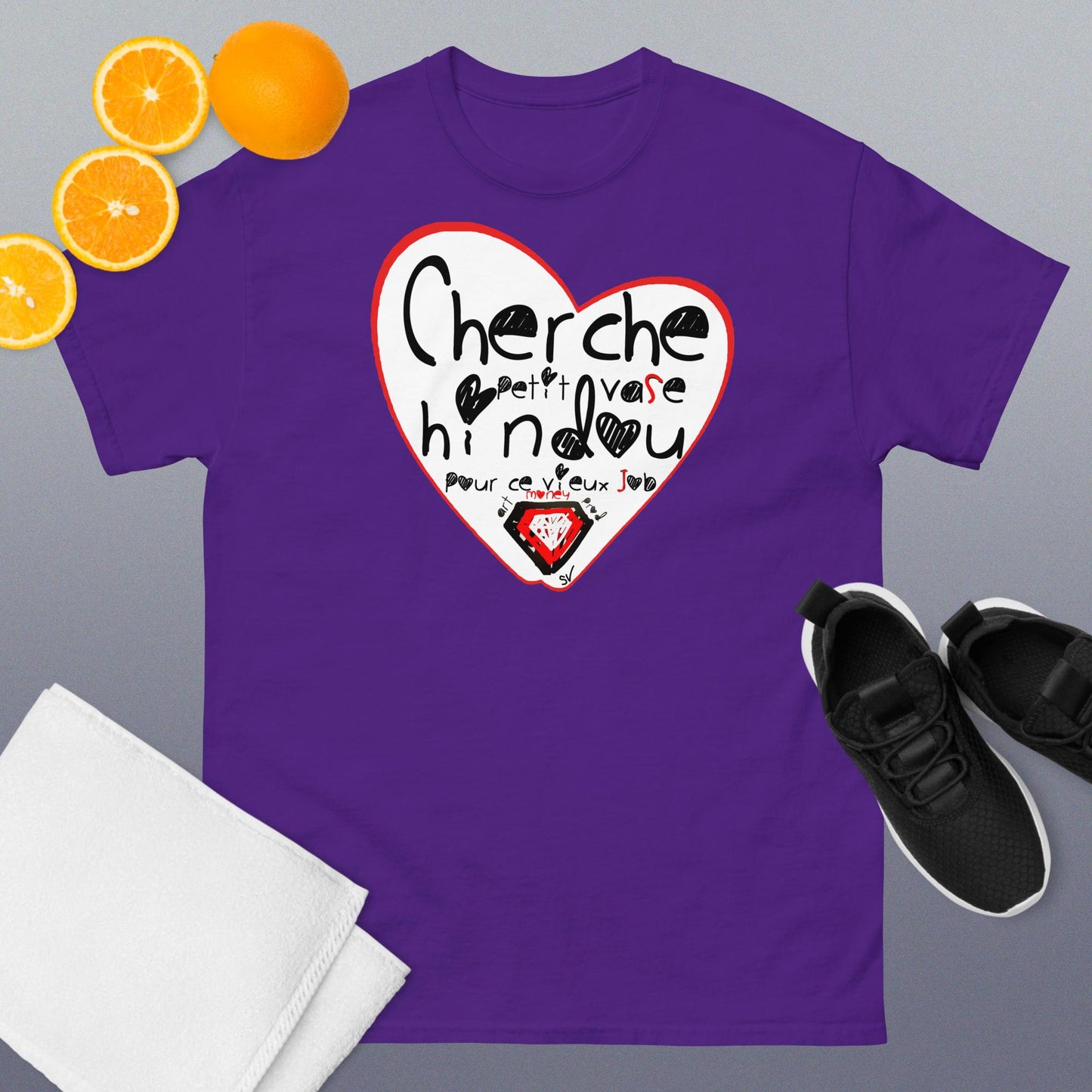 T-shirt classique unisexe - Cherche petit vase hindoux pour ce vieux job